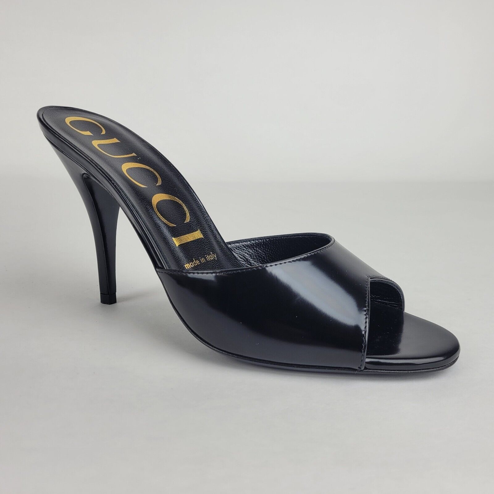 New Gucci Women's Black Shiny Leather Mid-Heel Slides Sandals