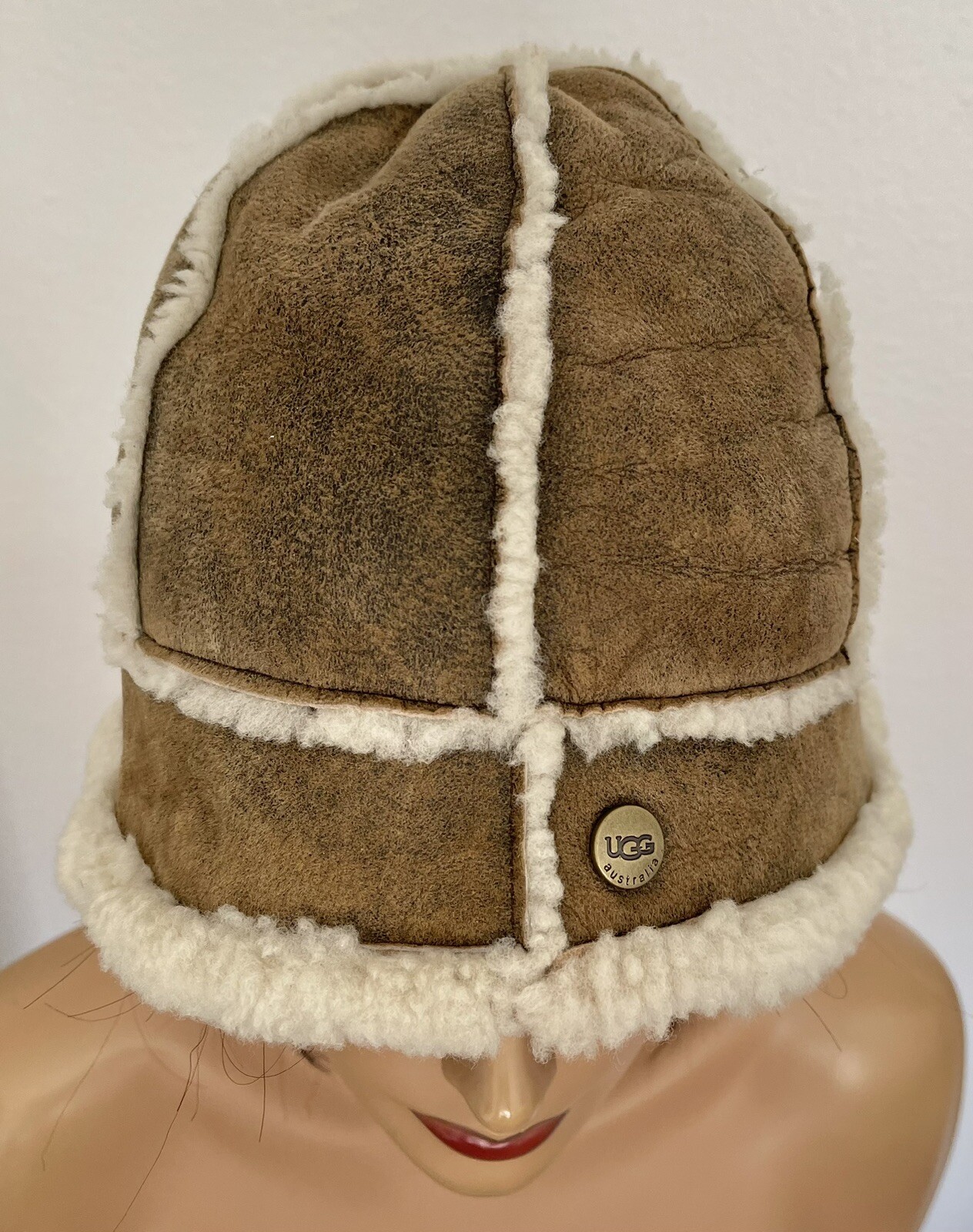 UGG Sheraling Sheep Skin Bucket Hat Leather Tan Desig… Gem