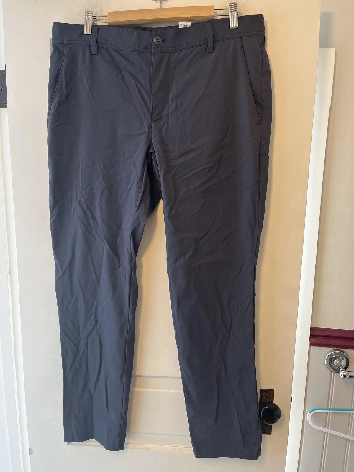 L.L. Bean Pants Mens 35x32 Blue Nylon Stretch Chino Travel Casual Lightweight