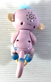 WowWee Fingerlings Interactive Baby Monkey Toy Pink/Blue Two Tone - NEW BATTERY