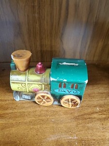 Vintage Chalkware Hippie Love Train Locomotive Coin Bank R Dakin 1960s Japan
