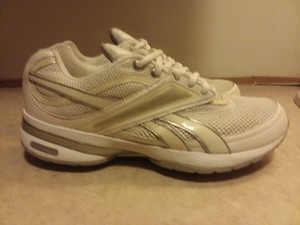 Reebok Easytone Tonificación Entrenamiento Caminar Blanco Reenew para mujer  Talla 7.5 | eBay