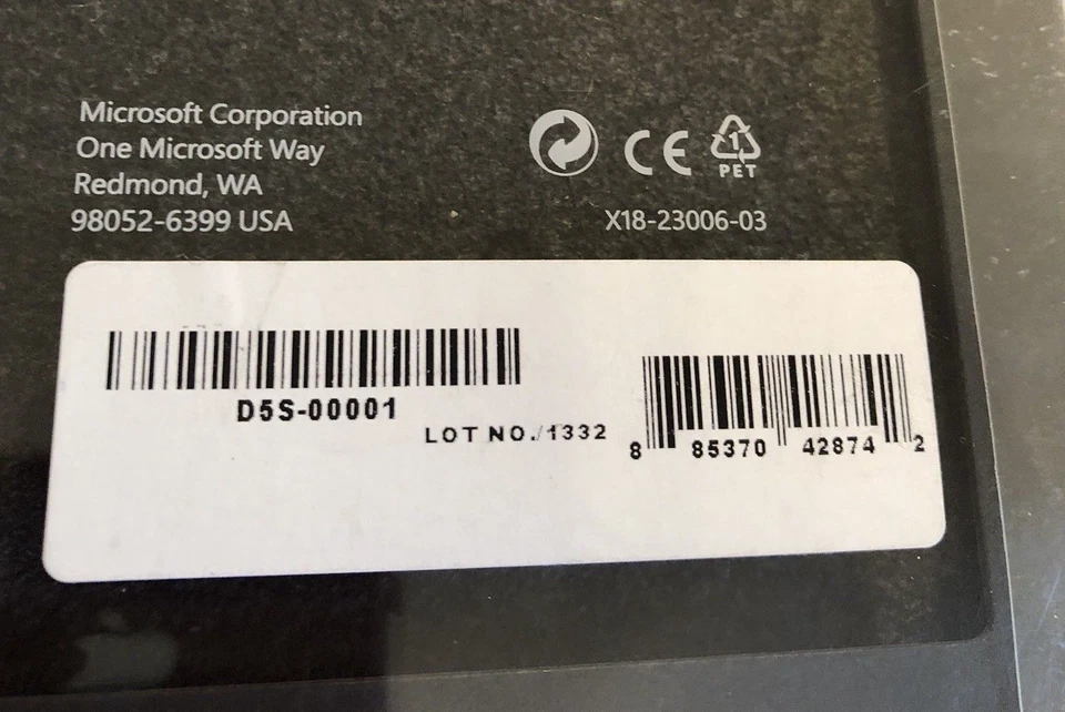 Microsoft Touch Cover Keyboard for Microsoft Surface  -  FREE SHIPPING - Image 3 of 4