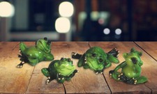 4-PC Mini Frog 2"W Figurine Figurine Ornament Home Decor Unique Gift