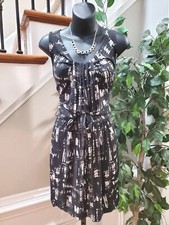 Loft Women's Black & White Modal Round Neck Sleeveless Casual Knee Length Dress