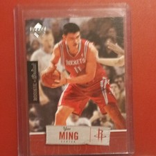 Upper Deck 2005-06 Rookie Debut Yao Ming #33 Houston Rockets NBA Card. rookie card picture