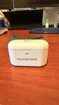 Beyerdynamic Free Byrd Charging Case