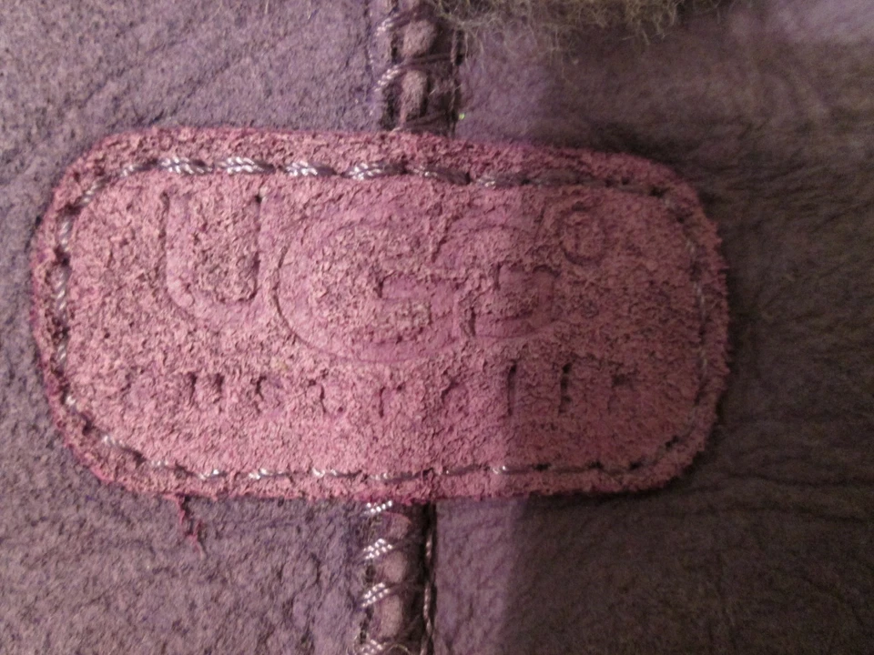 Zapatillas para mujer Ugg forradas de piel de gamuza púrpura talla 6 Foto 4 de 4