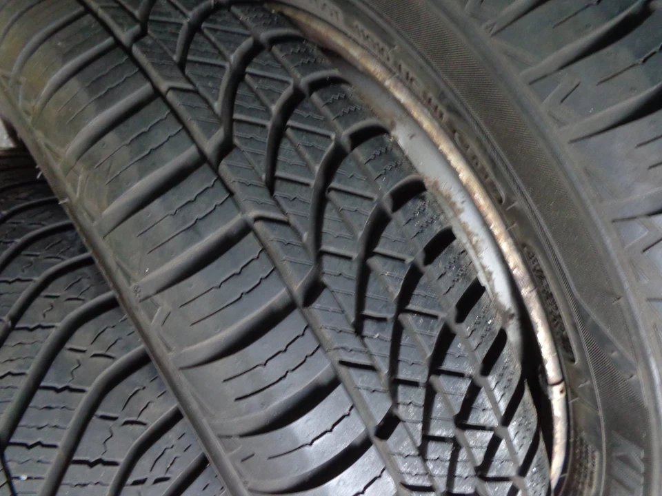 Smart 450 Stahl- Kompletträder mit Winterreifen - Bild 4 von 4