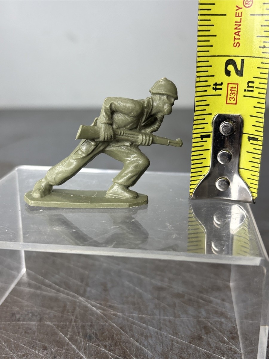 Tim-Mee GI Soldier With Gas Mask And Gun 60mm Green Plastic MPC