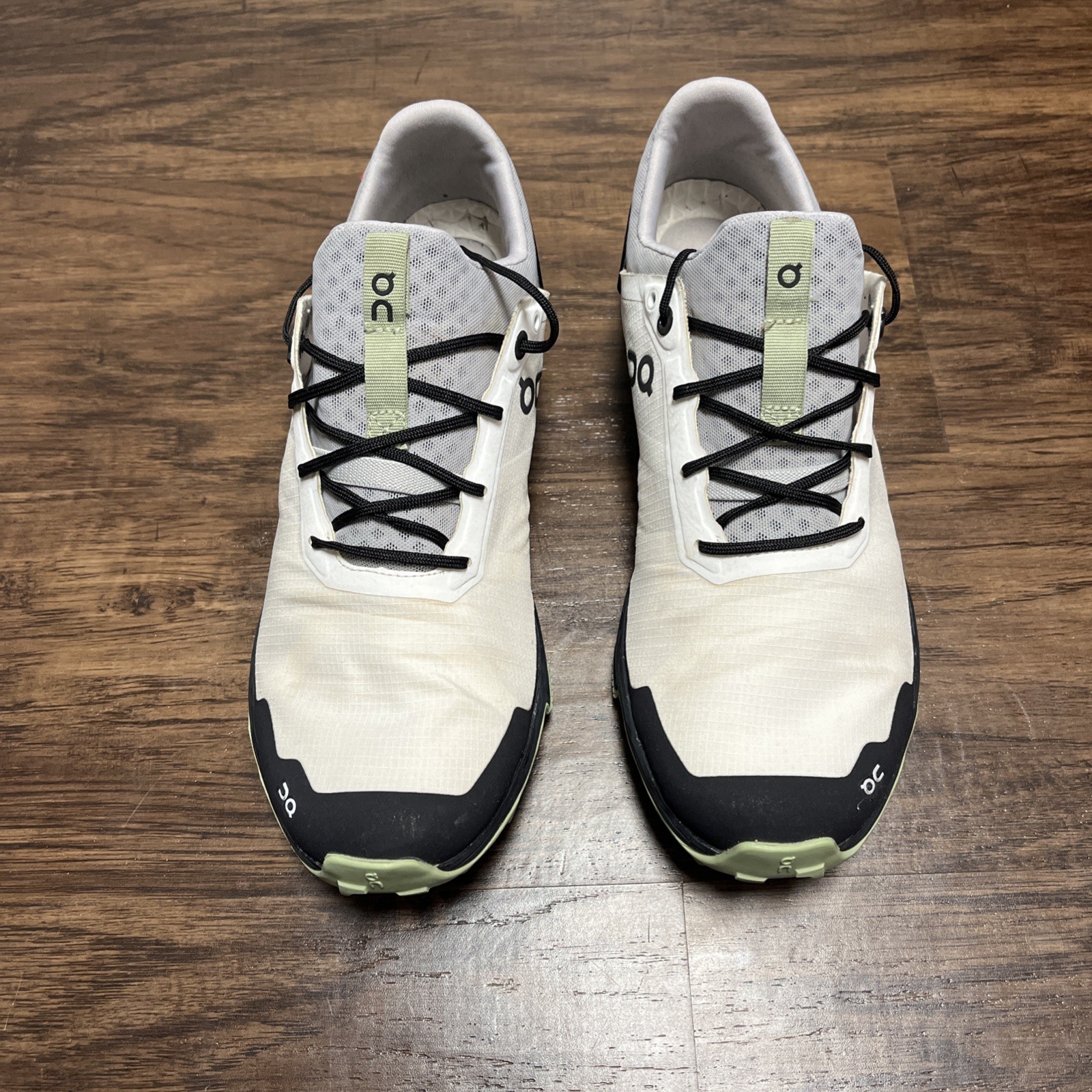 On Cloud Running CloudVenture Trainers Womens Pea… - image 2