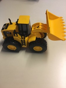 caterpillar de juguete