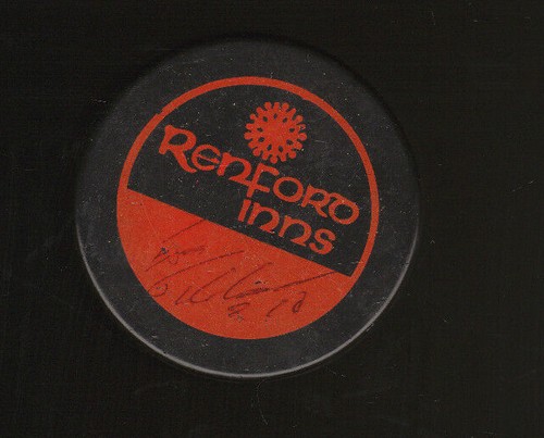 ESA TIKKANEN AUTÓGRAFO FIRMADO VINTAGE OILERS RENFORD INNS PUCK CERTIFICADO DE AUTENTICIDAD - Imagen 1 de 2