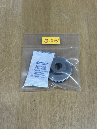 1 INGRANAGGIO DINAMICO ALLUMINIO 64 PASSO 62 DENTI FORO 1/4” FACCIA 1/8” 20° P.A. - Foto 18 di 20