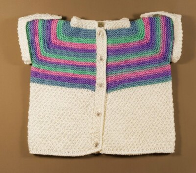 Mädchen Strickweste   Kurzweste   Größe 122   Handmade   Neu