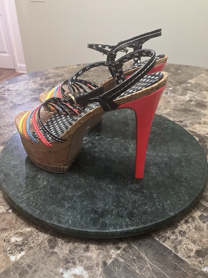 Zapatos Jessica Simpson, Sandalias Plataforma Skye Florescentes Multi Patente Talla 9.5 Foto 2 de 4