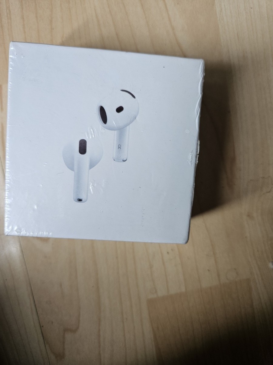 即日発送可❗️AirPods Active Noise Cancellation AirPods 4 with Active Noise Cancellation - Apple (CA)