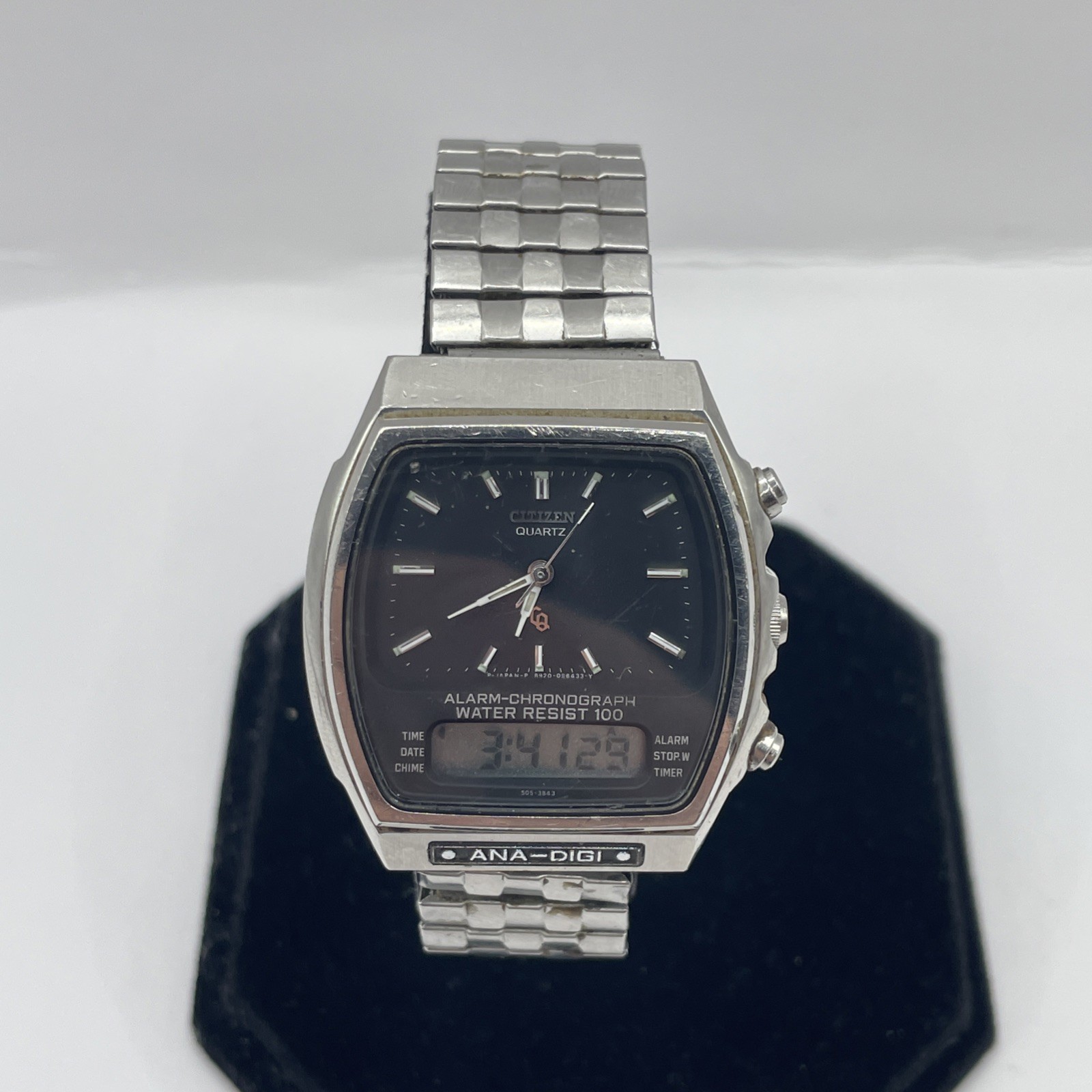 CITIZEN 41-8498 JAPAN 100m Silver Vintage 34mm Black Ana-Digi Quartz Watch - VintageWatches.PK CITIZEN 41-8498 JAPAN 100m Silver Vintage 34mm Black Ana-Digi Quartz Watch - vintagewatches.pk