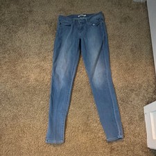Levi's 711 Skinny Women's Slim Blue Denim Jeans Stretch 5-Pocket Medium Wash