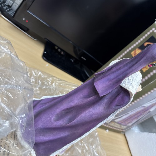Katherine Of Aragon Regency Fine Arts Model Figure Boxed! Undamaged Figure! - Picture 11 of 12