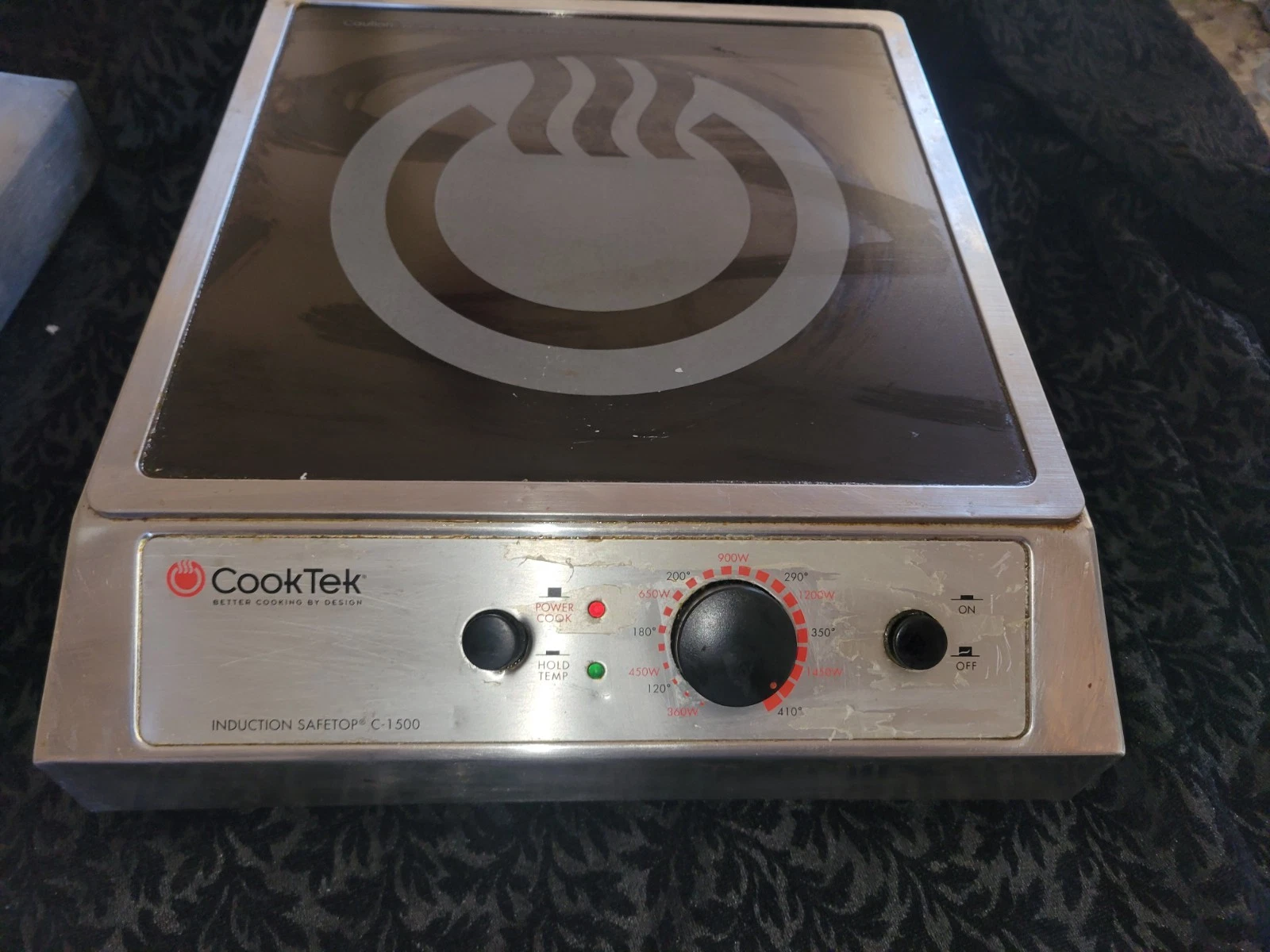 Cooktek C- 1500 Cooktop Single Burner Countertop Induction Range Cooker 1500W
Opens in a new window