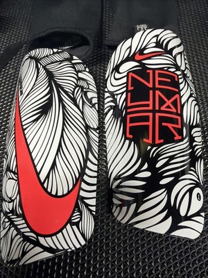 NIKE MERCURIAL LITE NEYMAR SHIN GUARDS BLACK/WHITE/PINK 7 