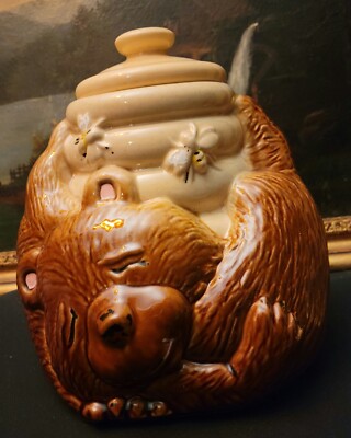 Vintage McCoy Ceramic Cookie Jar Sleeping Bear With Honey Pot & Bees USA 143