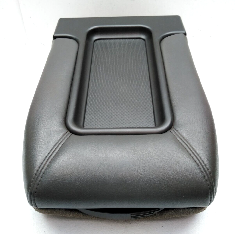 2003 Chevy Silverado Center Console Arm Rest Lid Fold Flip Down Jump