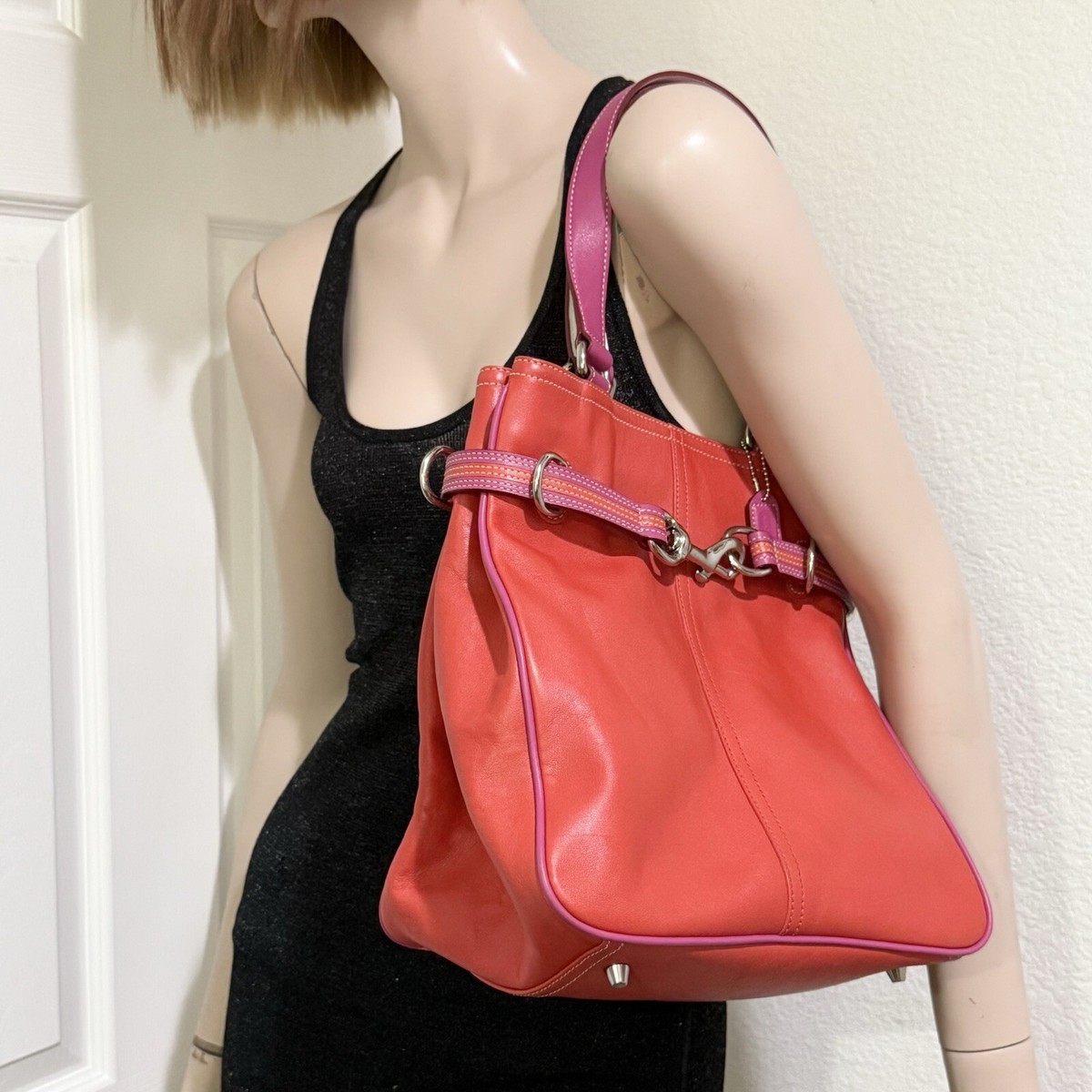 Rare Vintage Authentic COACH 9286 Leather Red Pink Hampton 