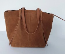 Tiffani And Fred Paris Suede Tote Bag in Brown. 11.8×9.8×5.9. Pre-owned.
