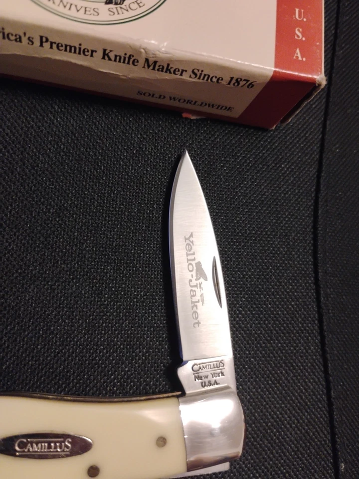 Vintage Camillus NY USA 715Y Yello Jaket Cuchillo de bolsillo de una sola hoja con bloqueo trasero Nuevo Foto 2 de 4