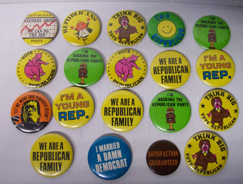 19 Vintage Collectible Political Pins Buttons Republican (Humorous)