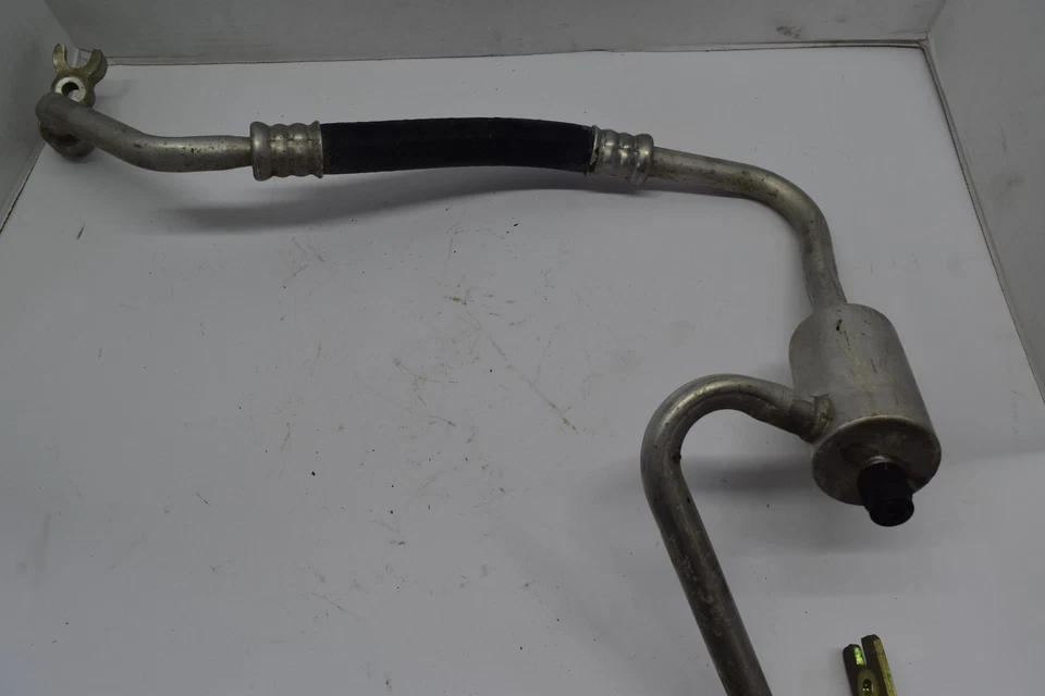 Conjunto de tubo de manguera de línea de secado GTO 2004 04 Foto 3 de 4