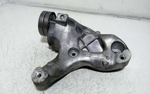 VW GOLF VI 5K1 Klimakompressorhalterung 1K0260885 1.39 Petrol 90kw 27707630