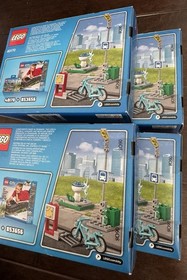 4 LEGO CITY: Build My City Accessory Set 40170