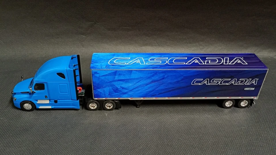 FREIGHTLINER CASCADIA 2016 "Cascadia", Altaya 1/43 + FAS - Photo 4/4