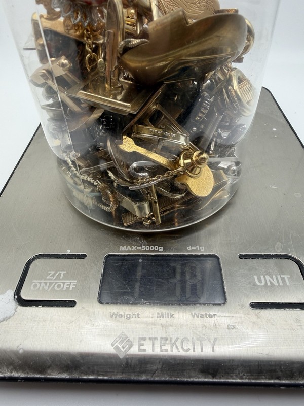 Lot Of Cuff Links And Tie Bar