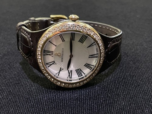 Bertolucci Serena Garbo 18K Diamond Bezel Mother of Pearl Dial Ladies Watch - Picture 10 of 20