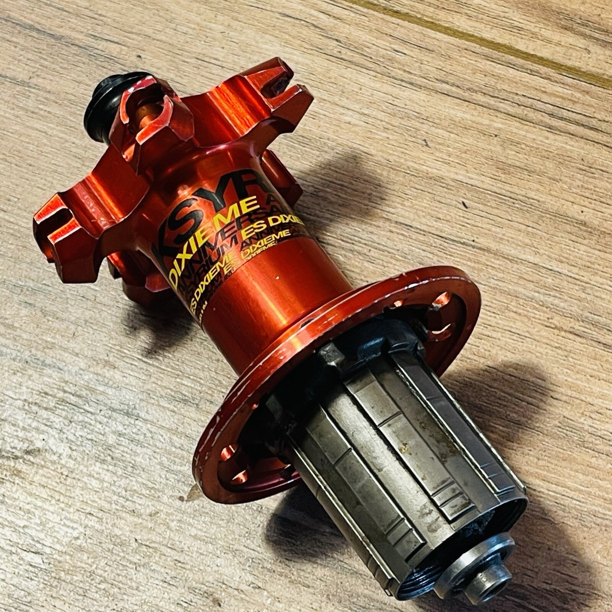 Mavic Ksyrium ES Road Rear Hub 20H 130 QR Red Shimano 10