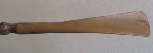 Reitsport Pferdekopf Schuhlöffel groß hart braun Kunststoff 20 3/4" lang Vintage - Bild 7 von 8