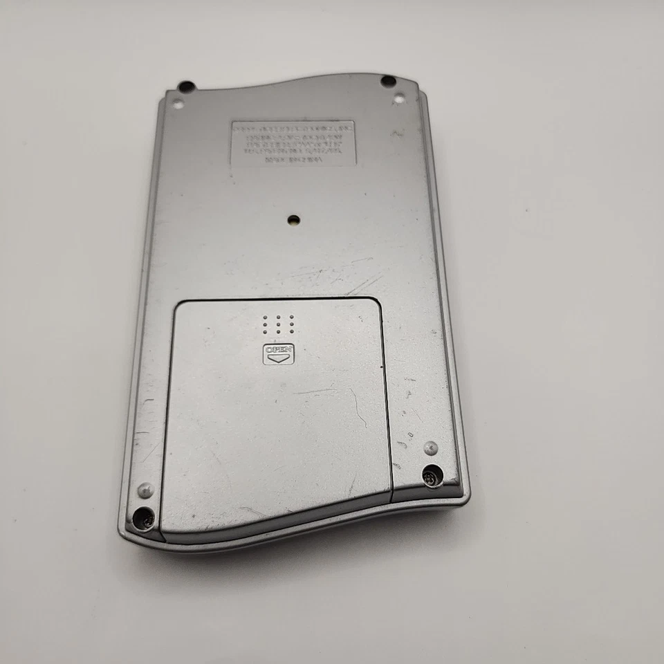 Tiger Electronics 1995 luces apagadas de colección juego electrónico portátil probado funciona Foto 4 de 4