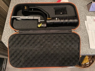 Ikan Beholder DS1 - 3 Axis Gimbal - Stabilizer for DSLR Cameras