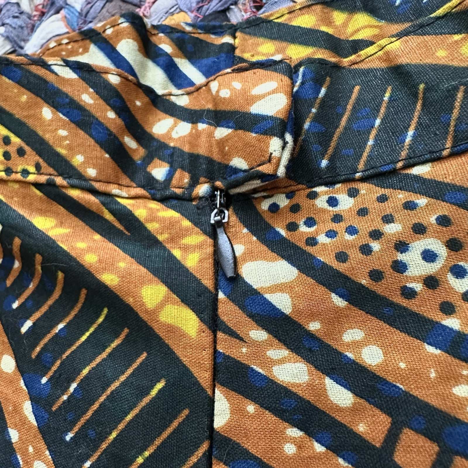 Handmade Ankara Vibrant Patterned Batik Flat Fron… - image 7