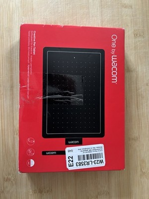 Wacom One 13,3 Zoll Grafiktablett - Schwarz, DTC133W0B,