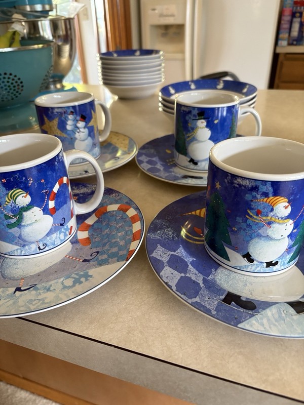 Sakura Snowpals Set For 4