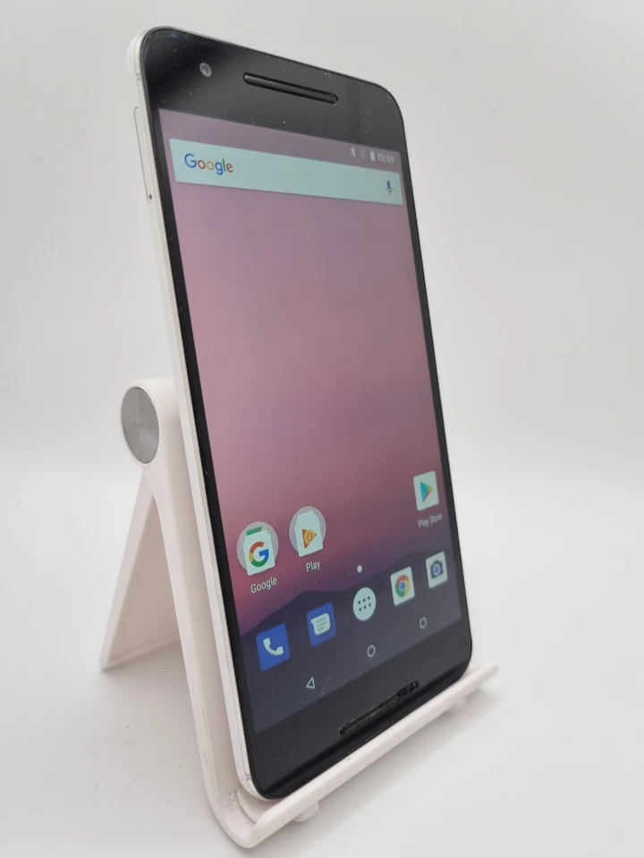 Huawei Nexus 6P White Unlocked 32GB 5.7" 12.3MP Android Smartphone - Image 3 of 4