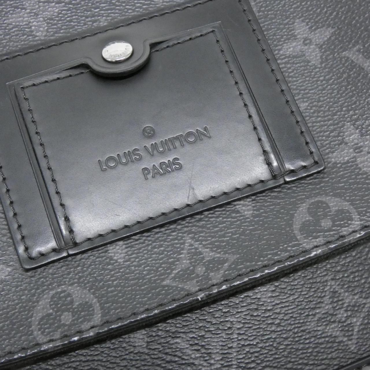 Authentic LOUIS VUITTON Monogram Eclipse Messenge… - image 6
