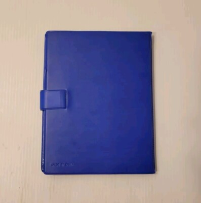 Pokemon Blue Charmander Vintage Binder 4-Pocket TCG Card Storage Display |  eBay