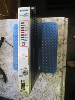 SQUARE D SY/MAX MODEL 600 PROCESSOR CLASS 8020 SER A2 REV 3.20 5.5AMPS SCP-631