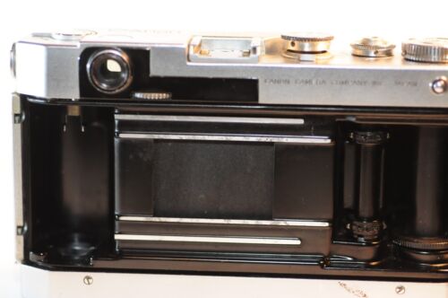 Canon VT rangefinder camera body from 50's for collectors check it out - Picture 8 of 10